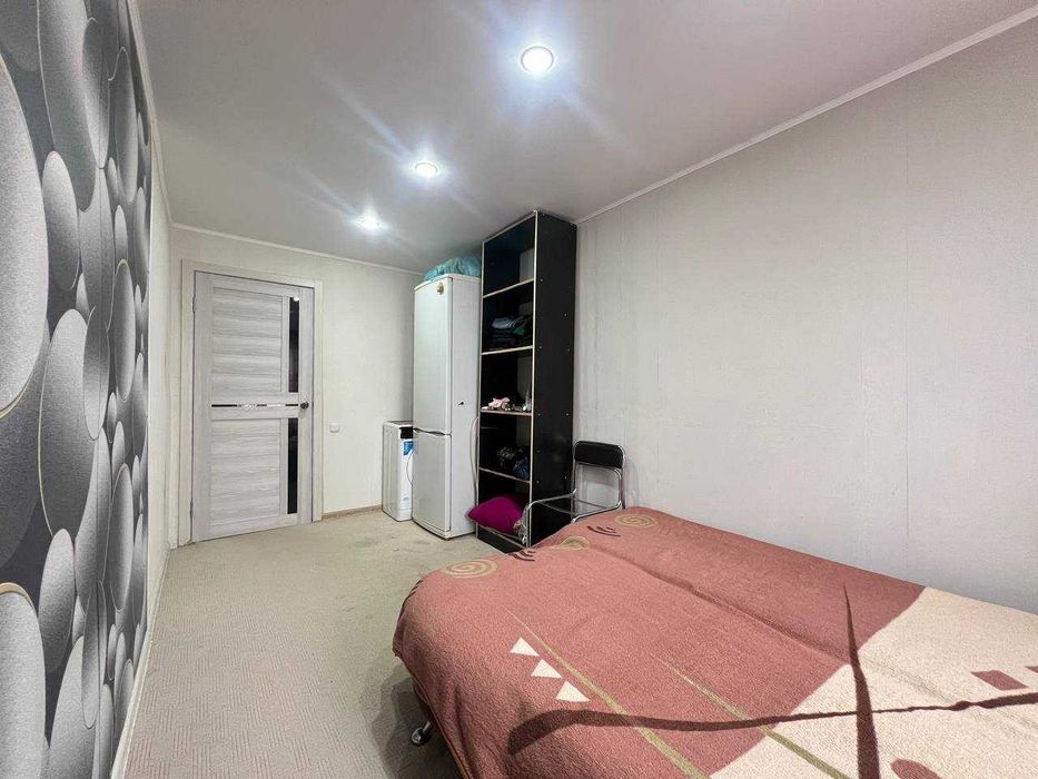 Продам 3 комнатную квартиру