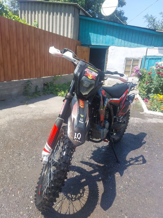 Продам мотоцикл LQ 250 эндура