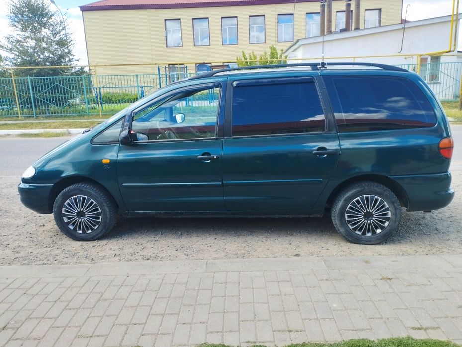 Фольксваген Шаран