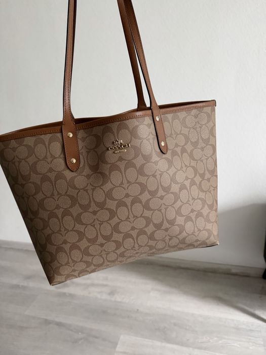 Пррдам сумку coach