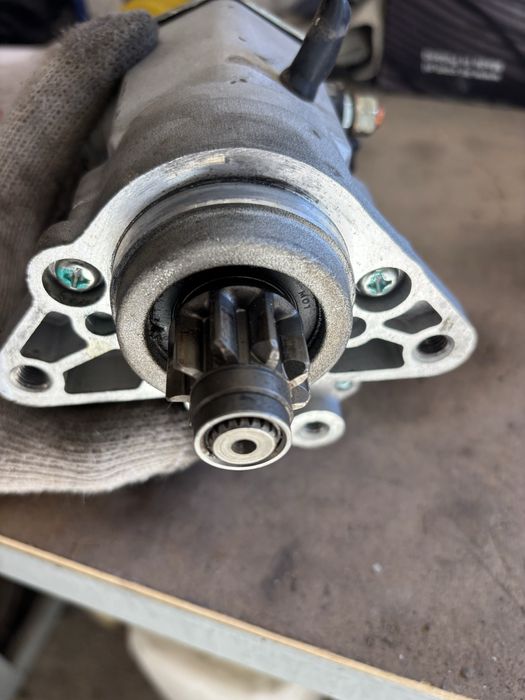 Генератор лексус Gs-300. 2 JZ- GE
