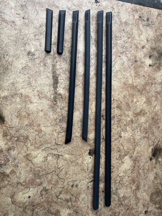 Молдинги BMW E36 (сток)