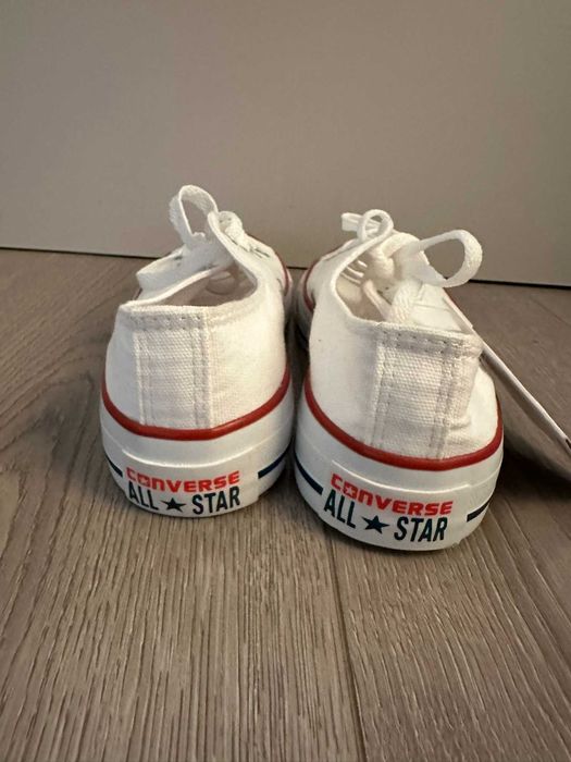 НАМАЛЕНИ Дамски Нови обувки кецове Converse – бели, размер 38