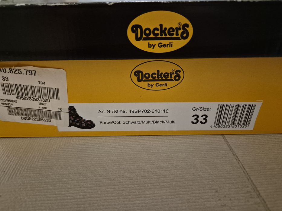 Cizme Dockers cu floricele, marime 33