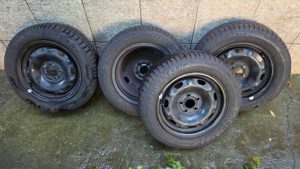 Set 4 Jante otel cu anvelope de vara Goodyear 2022 - 185/60/R14