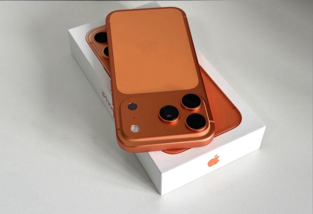 iPhone 17 PRO ca NOU de 256 GB si 100% Bateria