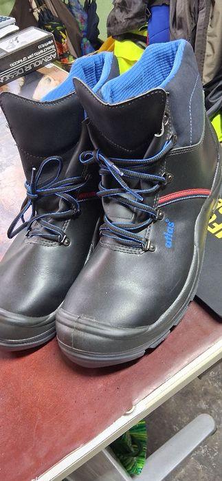 Bocanci    munca     Atlas