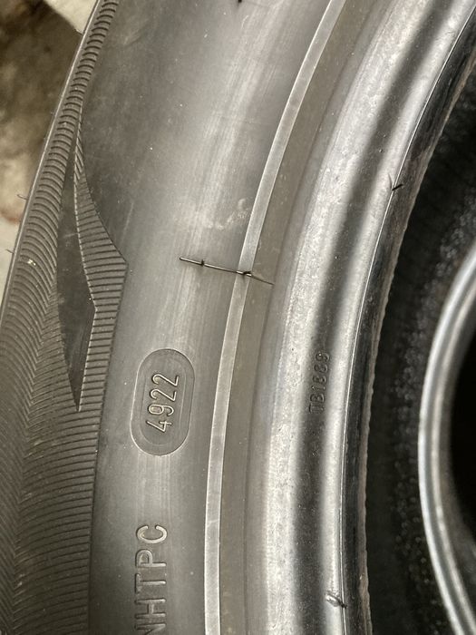 Летни гуми на следните размери : Bridgestone 275/50R20 ROF -DOT0722 / Austone 255/50R20-DOT4922 / Goodride 255/55R20-DOT0624