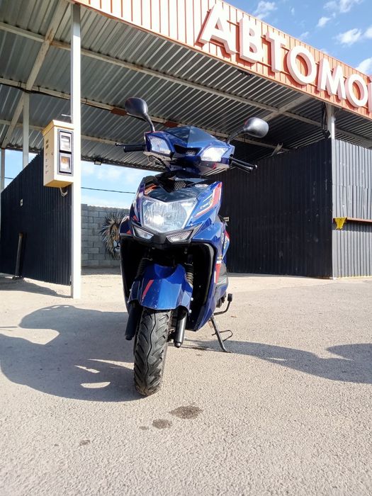 Продам мопед м8 125 кубов