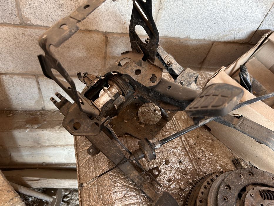 Продам МКПП в сборе Гольф 3