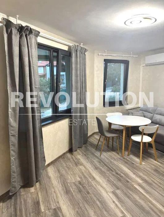 Двустаен апартамент в района на м-т Ален Мак!