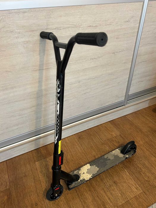 Продам детский самокат