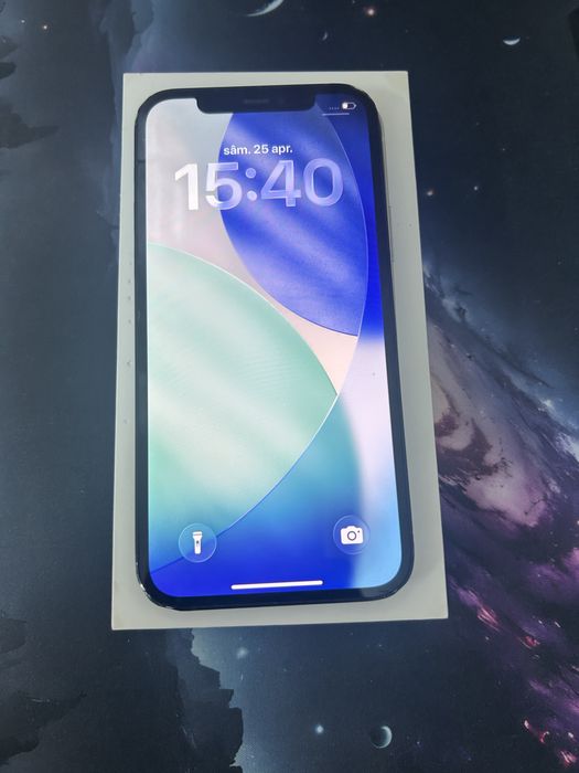 Iphone 12 | 64GB  | 75% Baterie |