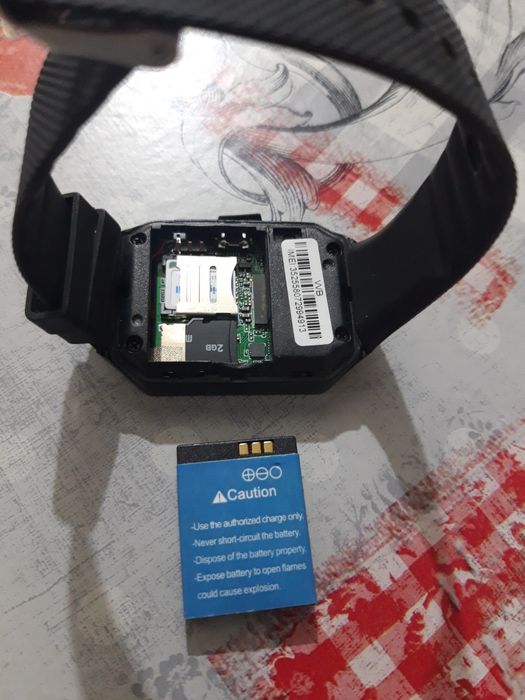 Smartwatch uri noi la cutie, Cu Sim și Card,  meniu ca al unui telefon