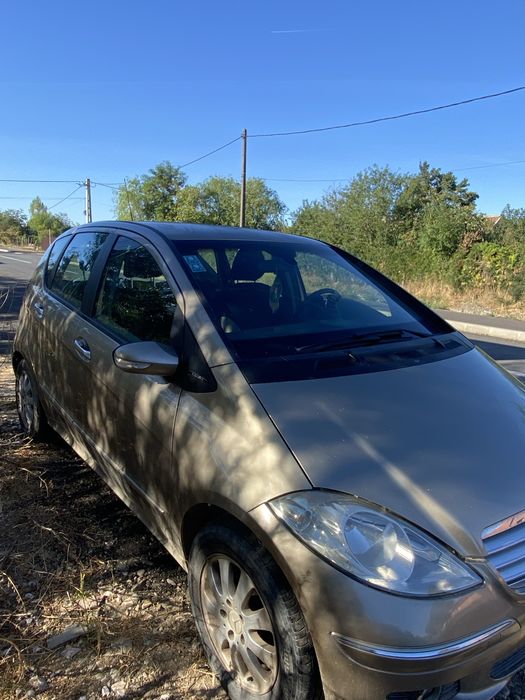 De vanzare masina Mercedes elegance A150
