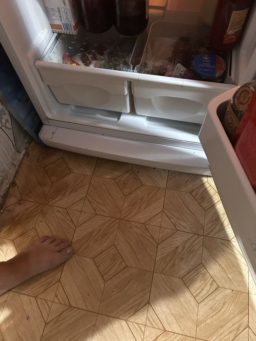 Продам холодильник