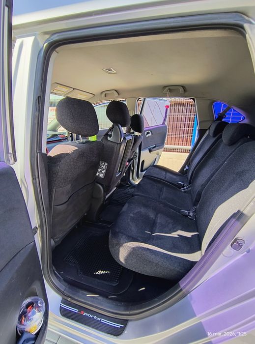 Honda FR-V 2006 1.7