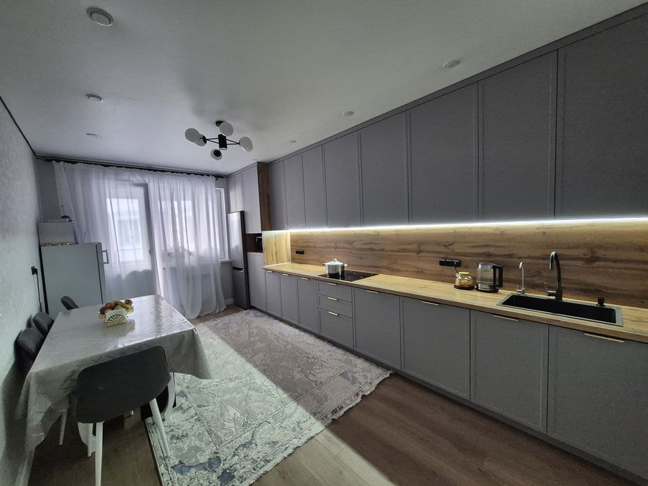 Кең әрі жайлы пәтер сатылады, өте қызықты ұсыныс