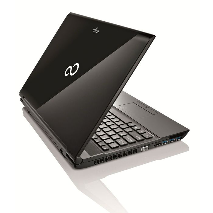 Продам ноутбук Fujitsu