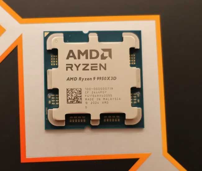 AMD Ryzen 9 9950X3D – 16 ядра / 32 нишки, 5.7GHz, 3D V-Cache, AM5
