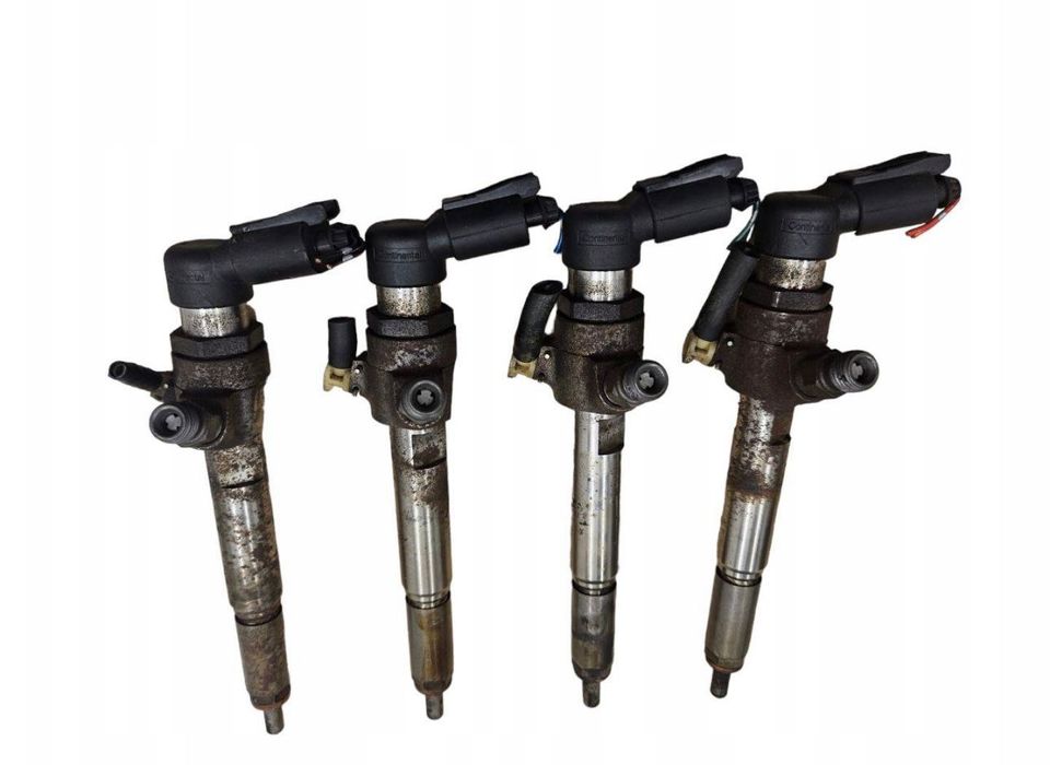 Injector Nissan Qashqai 1.5 DCI euro 4 cod 8200294788