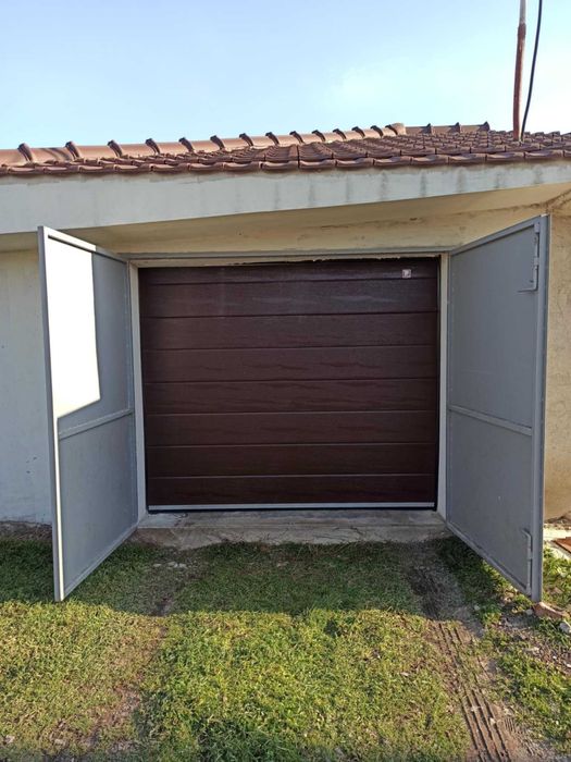 Гаражна врата използвана ширина 227, височина 193