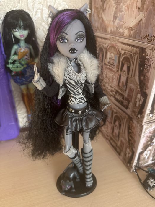 Кукла monster high