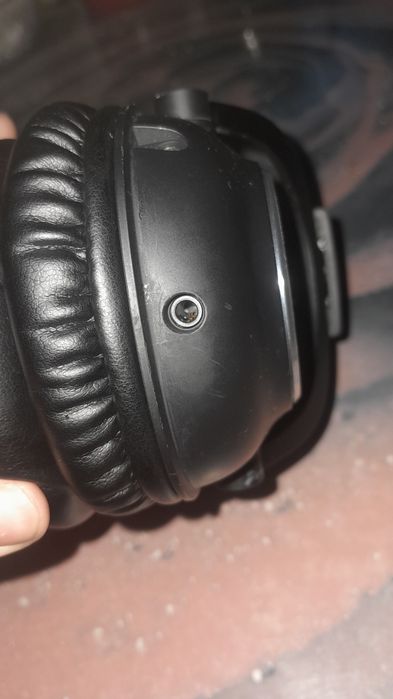 наушники Logitech g pro продам или обменяю,