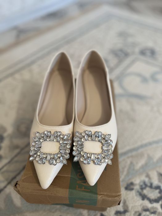 Продам новые балетки