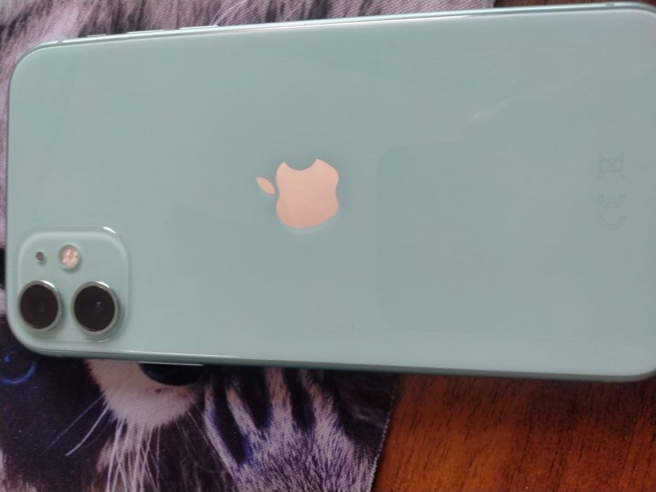 Айфон 11  128 гб