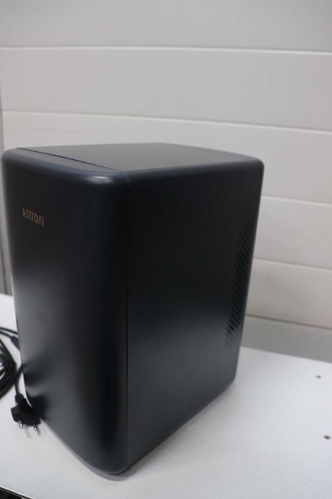 AstroAI Мини хладилник 2.0 Gen, 6 литра/8 кутии, малък хладилник