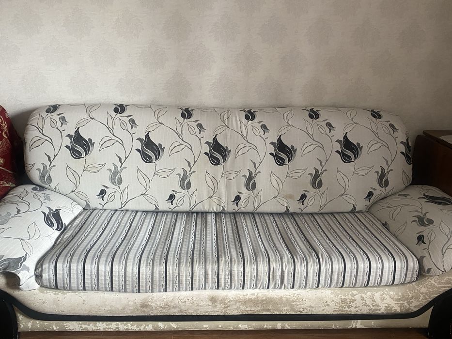 Диван2 и 1 керсло комплект