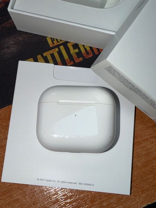 Airpods 3 кейс. 100% оригинал
