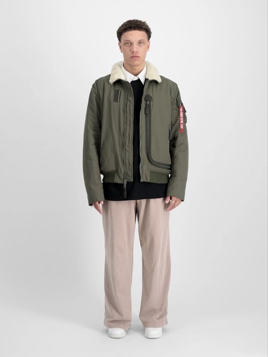 Alpha industries преходно яке