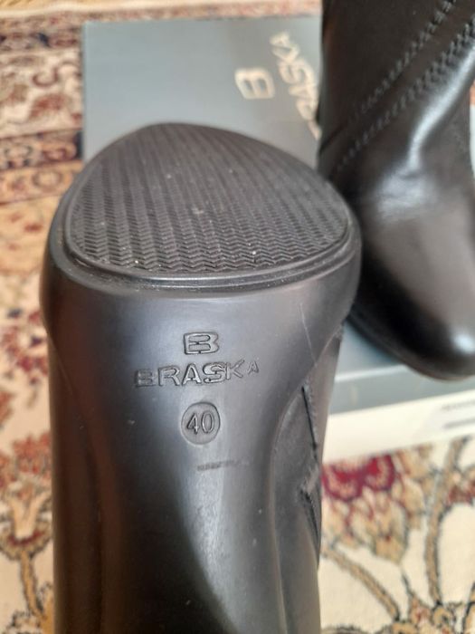 женские ботинки 40р.