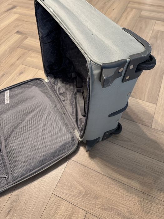Чемодан ручная кладь