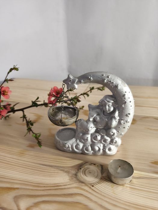 Vând bibelou îngeraș cu candela