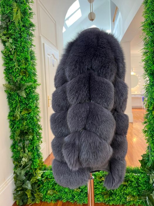 Haina / vesta blana de vulpe si piele de vitel, marime S ,gri