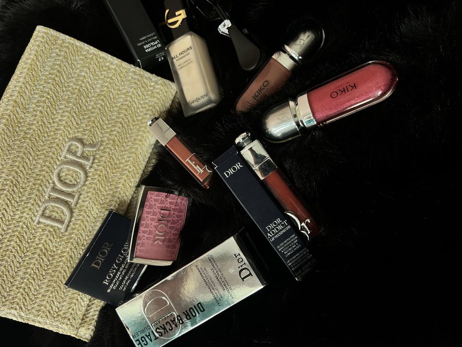 Налични чанти Dior с кутии