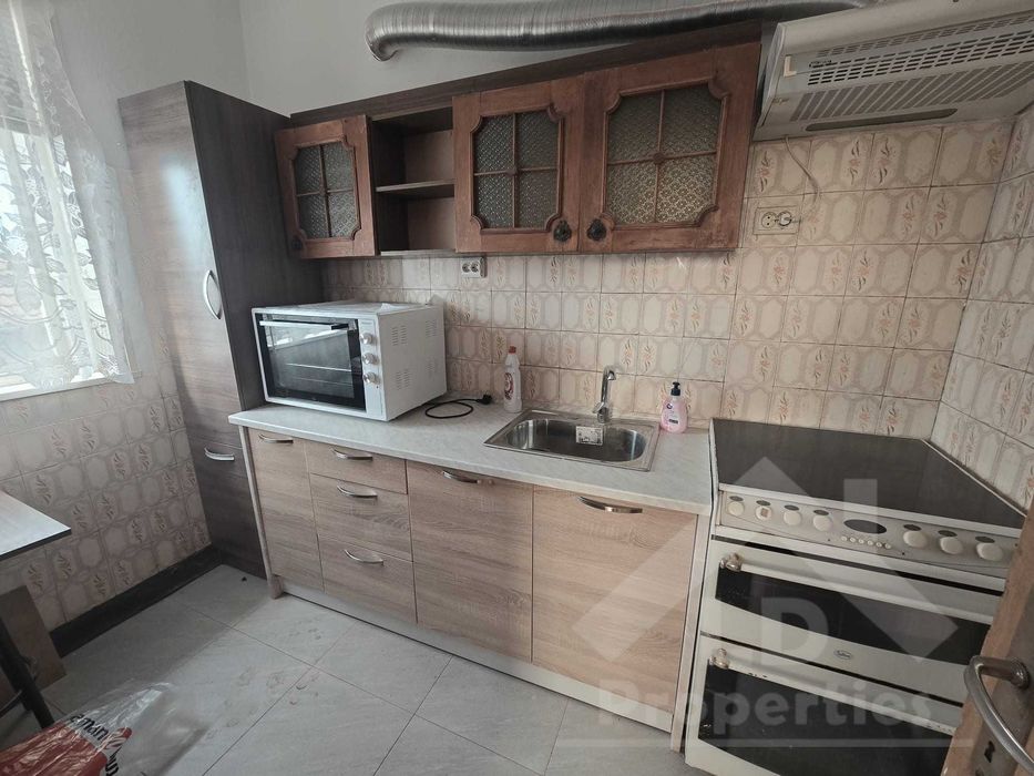 Продава се Къща в Генерал Тошево - 171 кв.м за 343 €/кв.м - Снимка #15