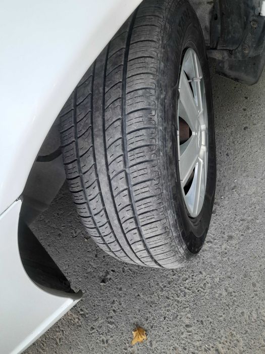 Srochna!!! Nexia 2 sotiladi