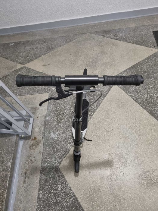 Vand trotineta Oxelo copii neagra