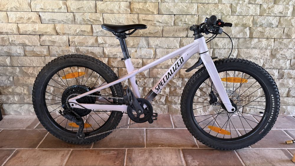 Bicicleta copii6-9 ani SPECIALIZED  Riprock 20”