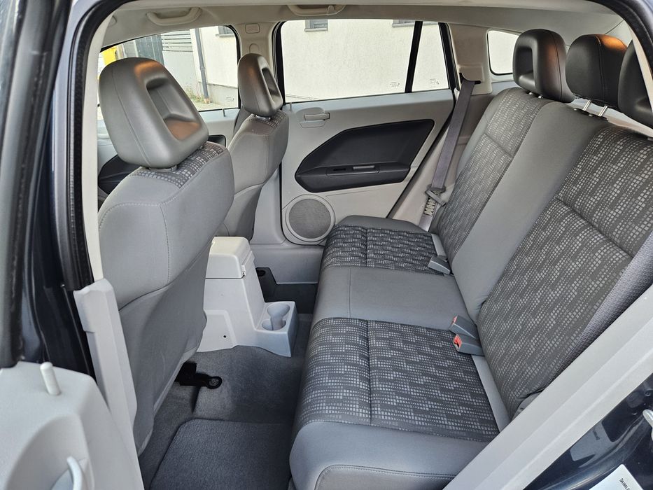 Dodge caliber An 2009