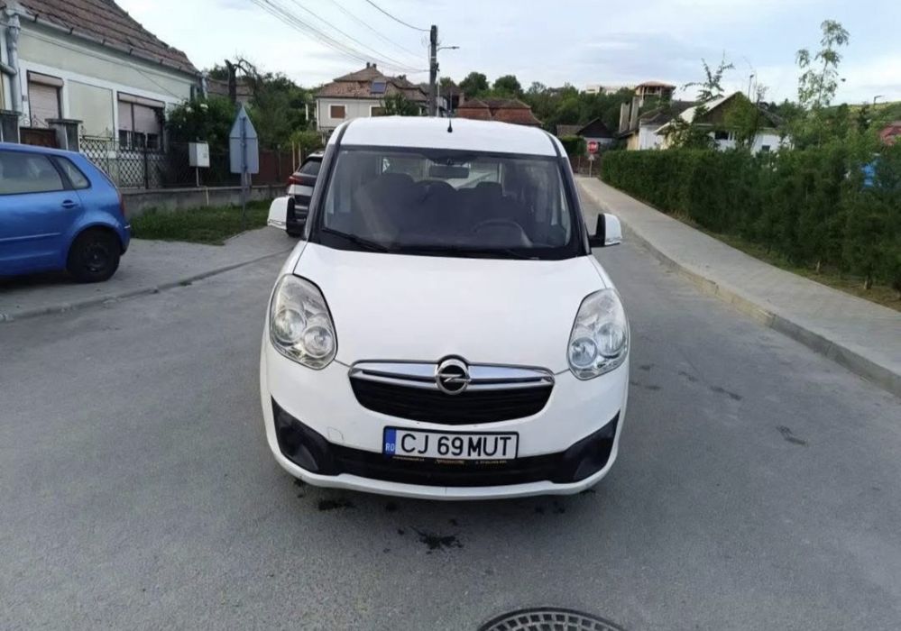 Opel combo tour 2012 Navigatie aer conditionat