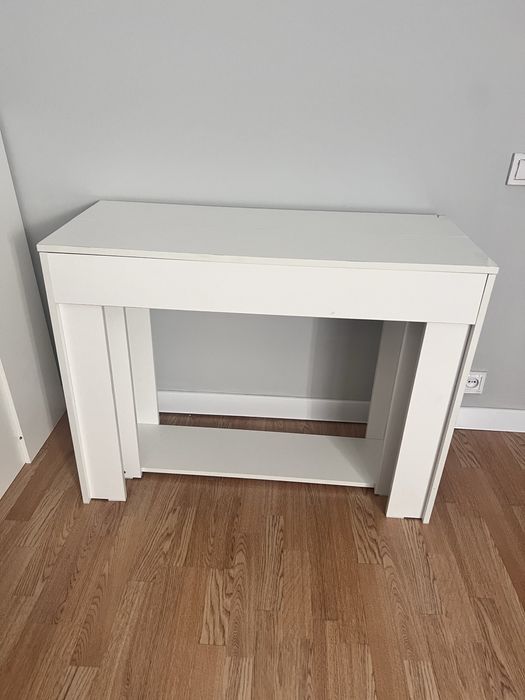 Раздвижной стол.