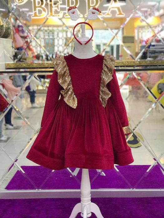 Платье для девочек велюр в ассортименте