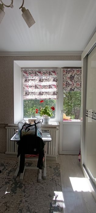 Продается 2-комнатная квартира