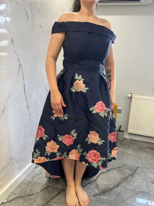 Официални ролки