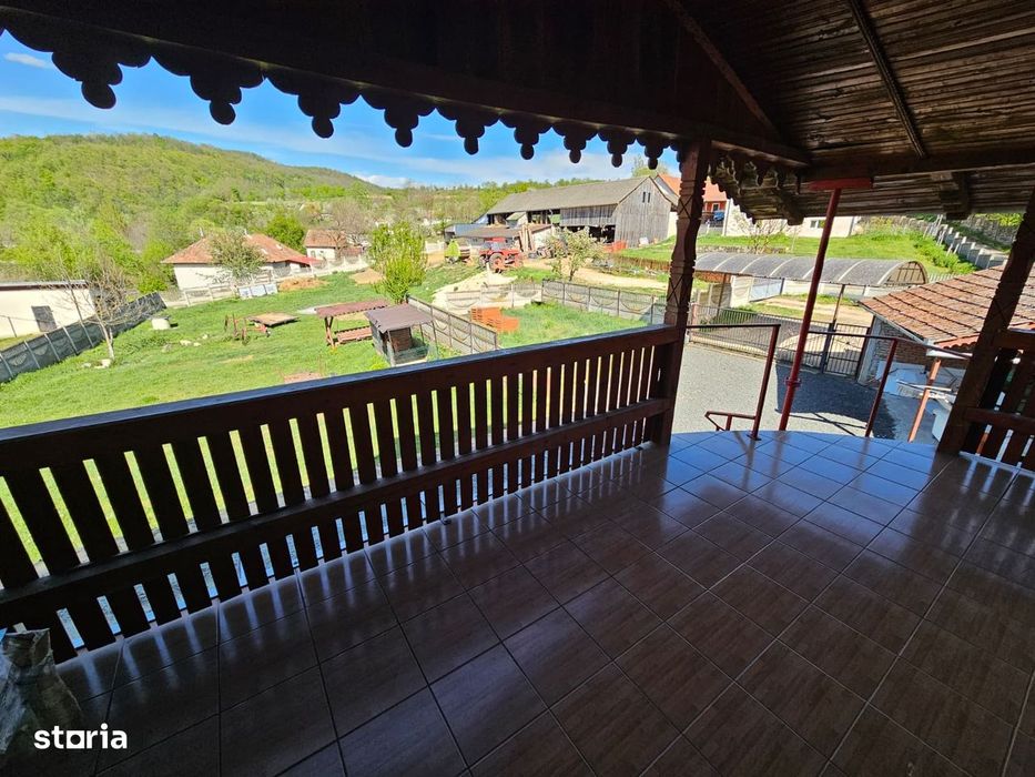 Casa Lunca  comuna Baita